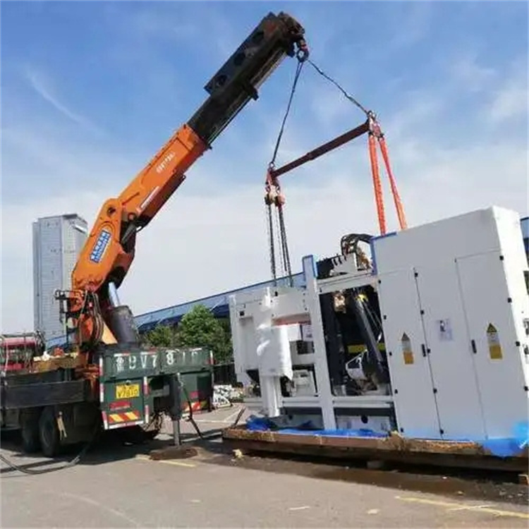 王场镇附近小吊车联系方式|8-16吨|本地及时服务